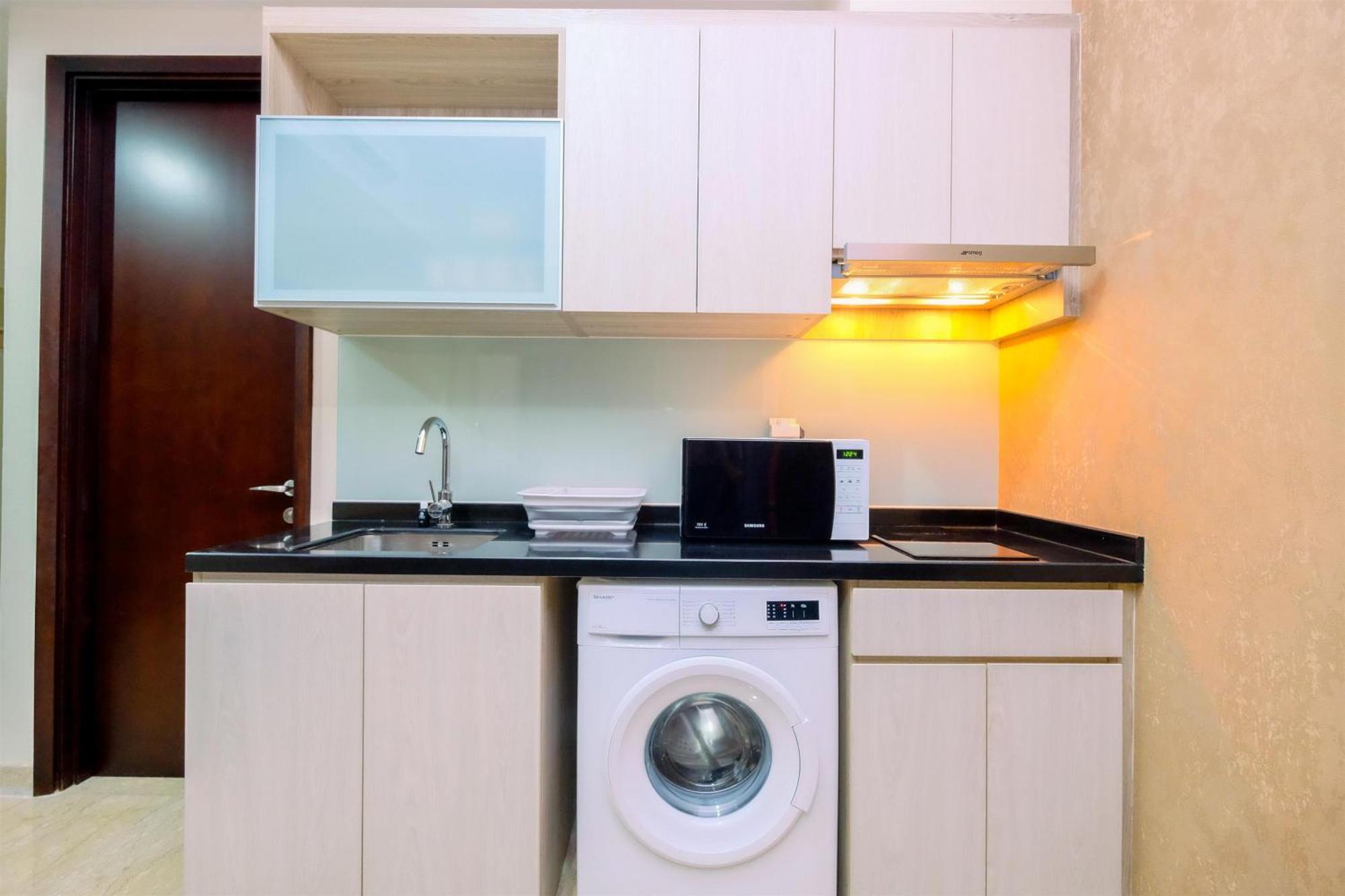 Apartemen Modern Look And Comfy 2br At Menteng Park By Travelio Jakarta